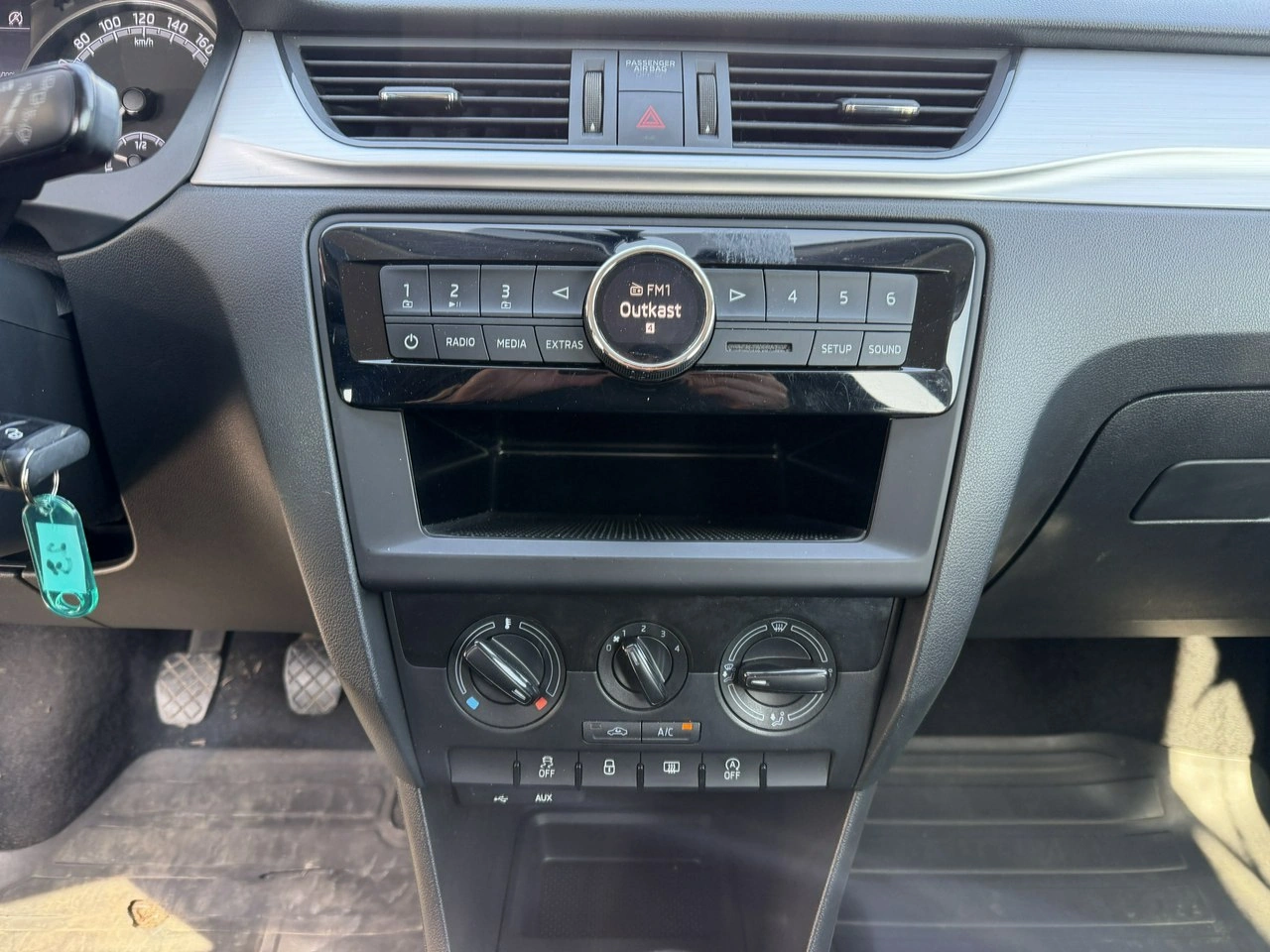 Skoda RAPID - Zdjęcie 19