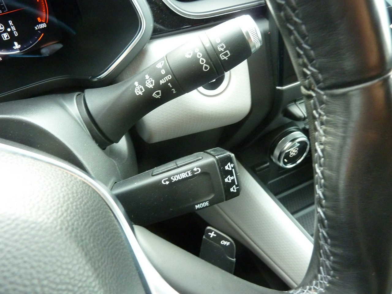 Renault Captur - Zdjęcie 27