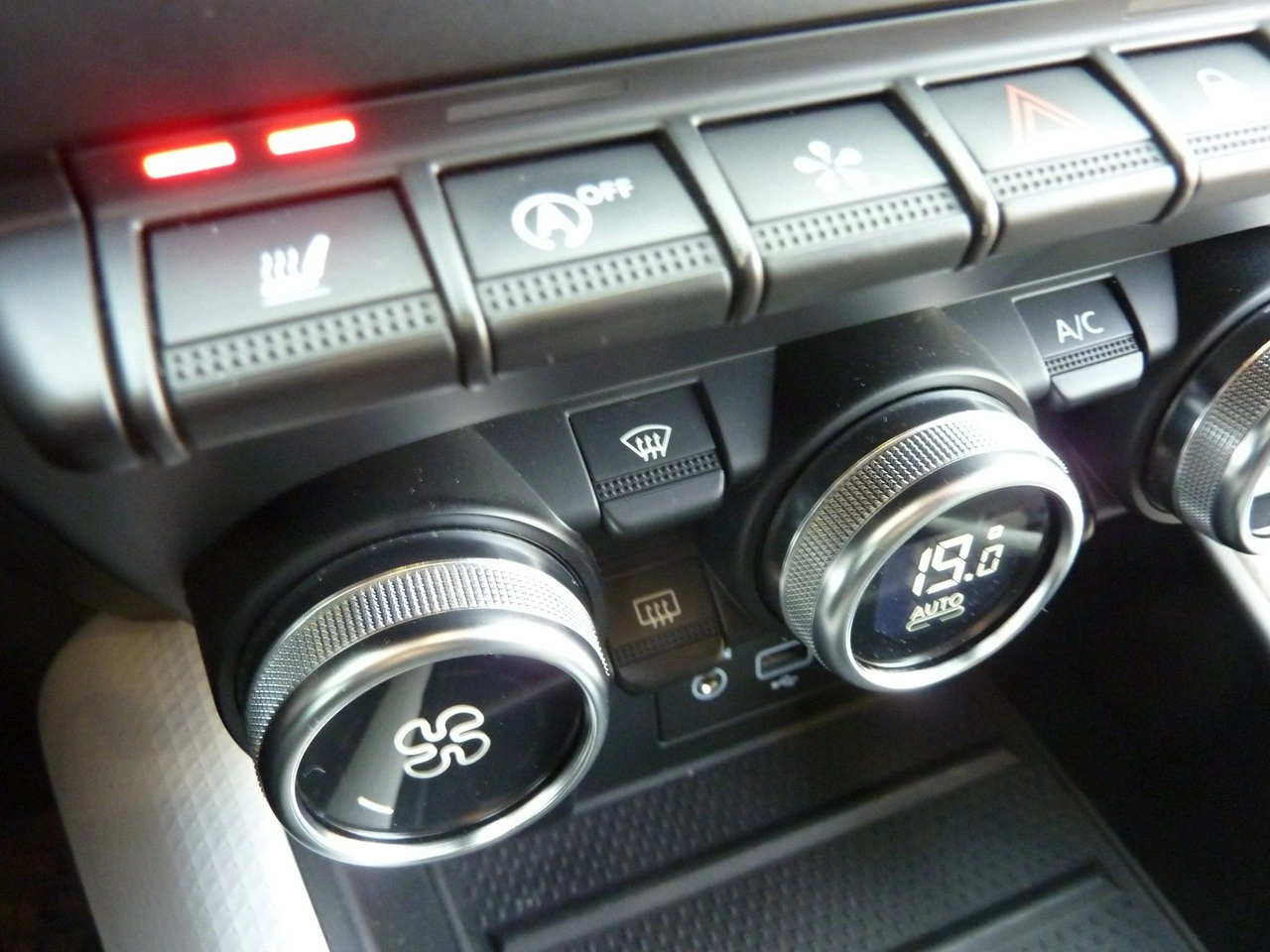 Renault Captur - Zdjęcie 23