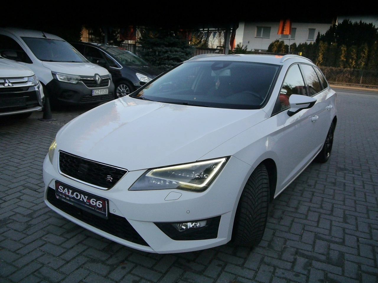 Seat Leon - Zdjęcie 7