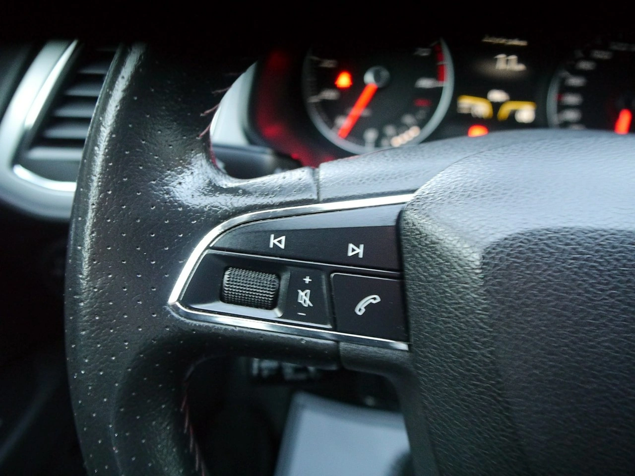 Seat Leon - Zdjęcie 31