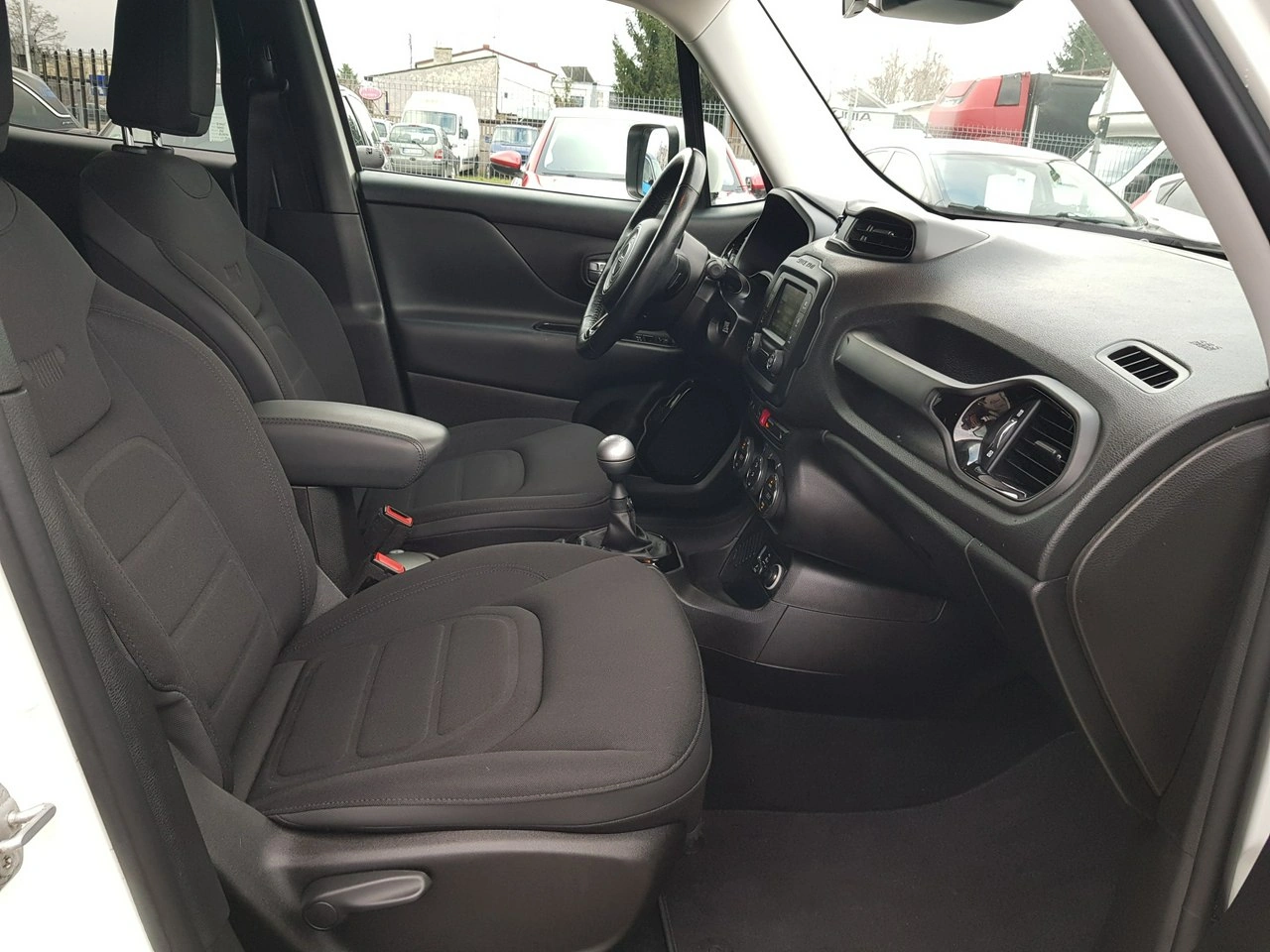 Jeep Renegade - Zdjęcie 16