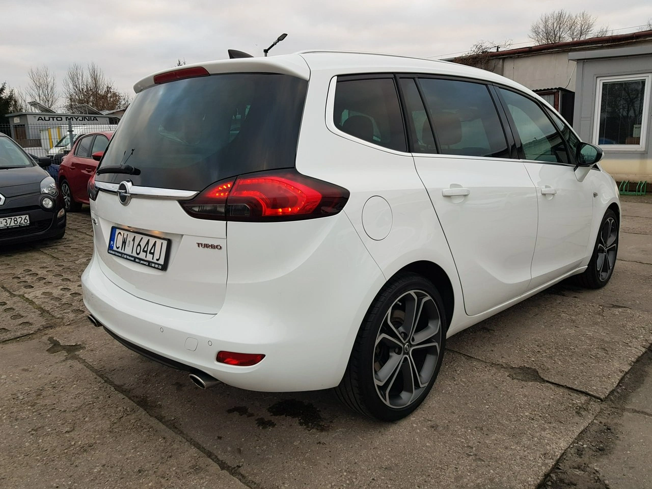 Opel Zafira - Zdjęcie 4