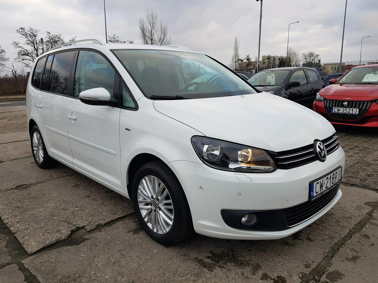 Volkswagen Touran - Zdjęcie 2