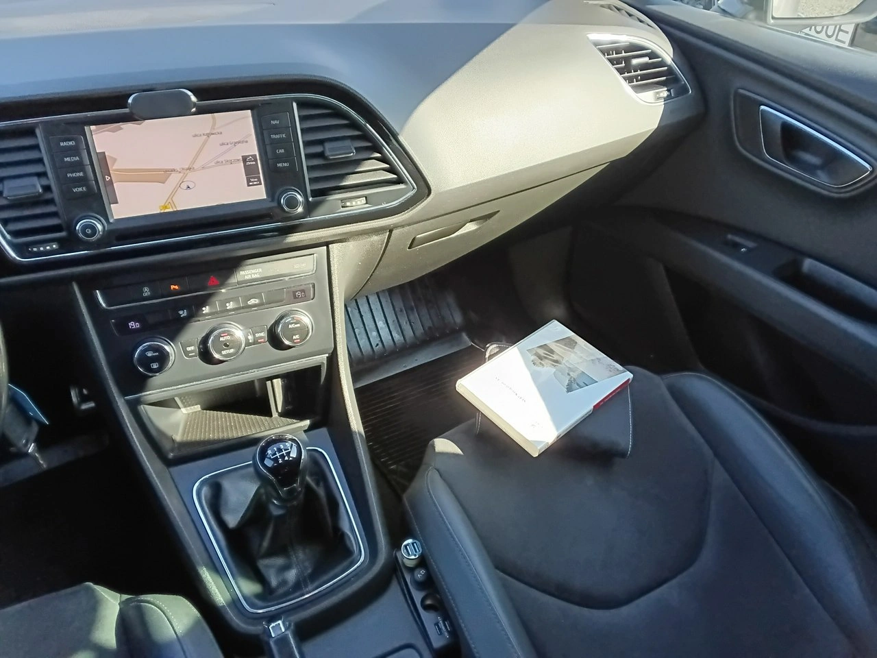 Seat Leon - Zdjęcie 13