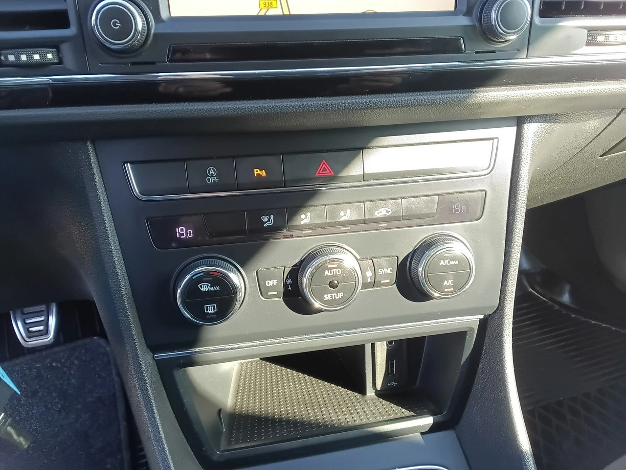 Seat Leon - Zdjęcie 16