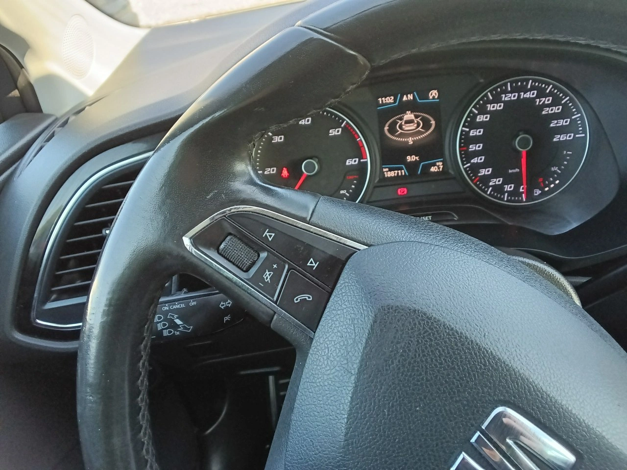 Seat Leon - Zdjęcie 25