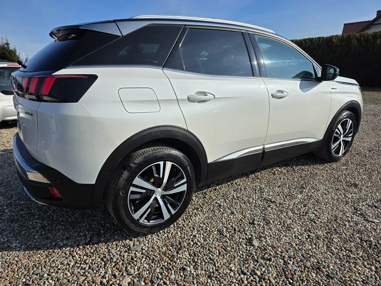 Peugeot 3008 - Zdjęcie 16