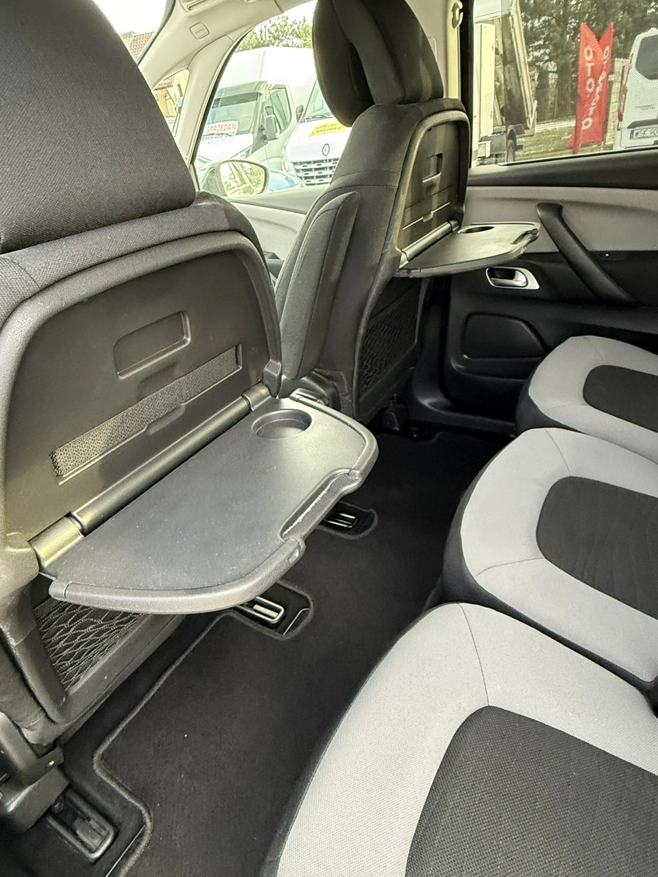 Citroën C4 Grand Picasso - Zdjęcie 17