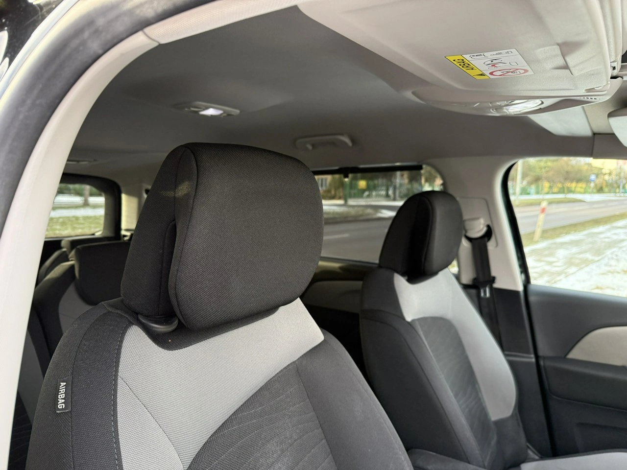 Citroën C4 Grand Picasso - Zdjęcie 19