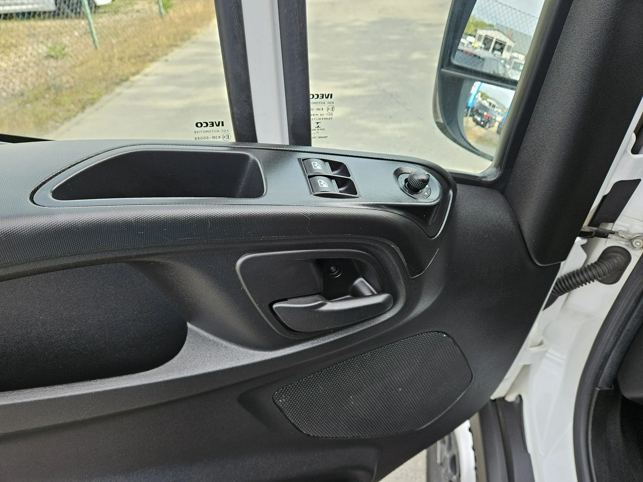 Iveco Daily 35S18 - Zdjęcie 14