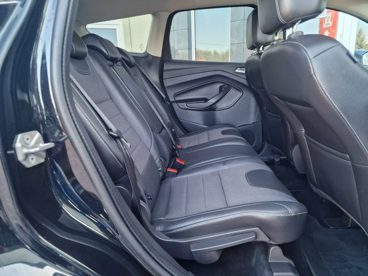 Ford Kuga - Zdjęcie 18