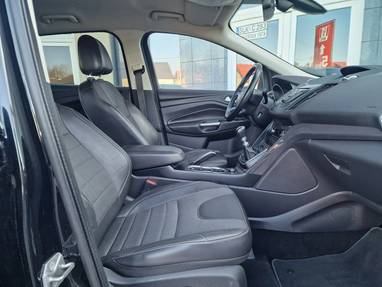 Ford Kuga - Zdjęcie 20