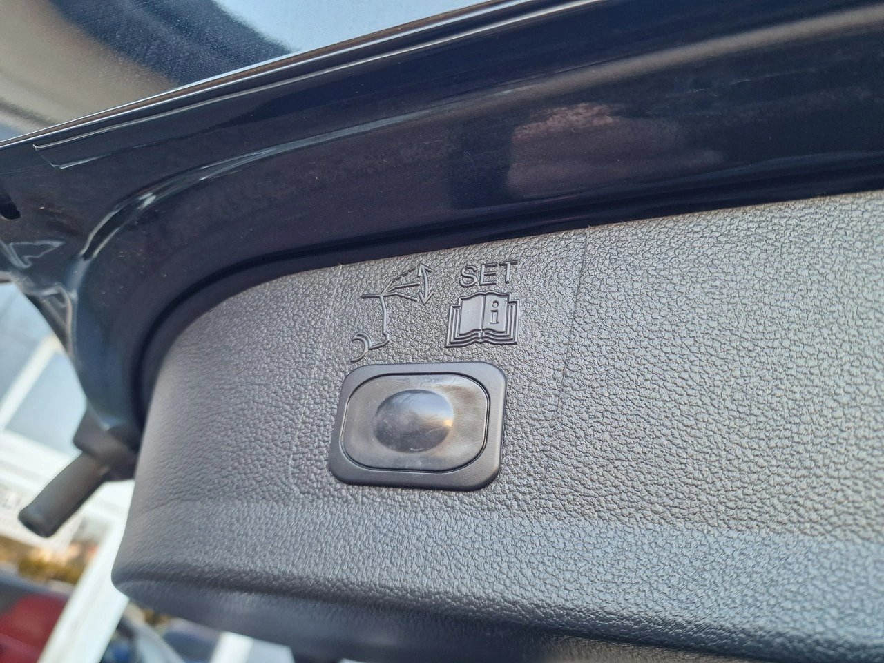 Ford Kuga - Zdjęcie 37