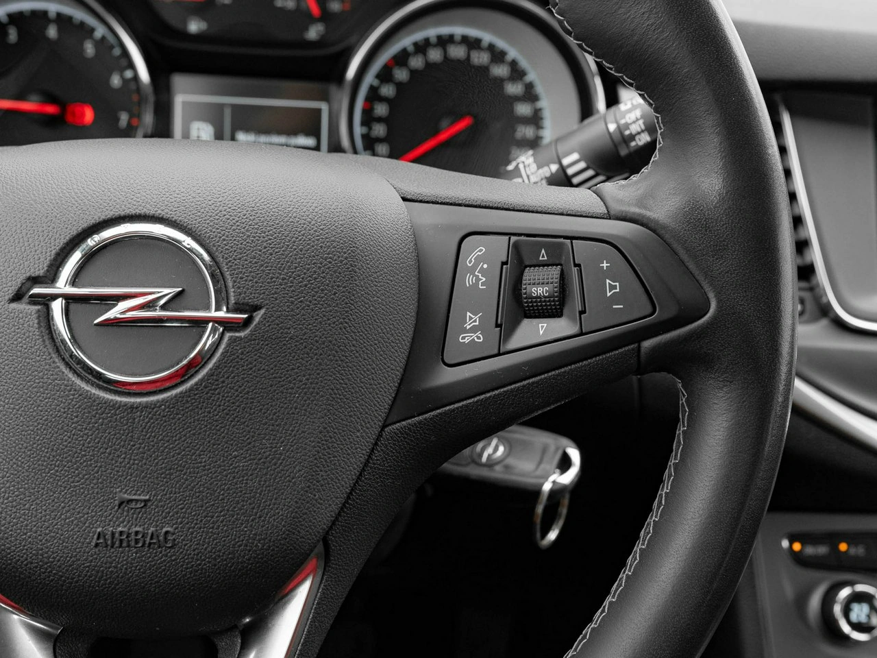 Opel Astra - Zdjęcie 13