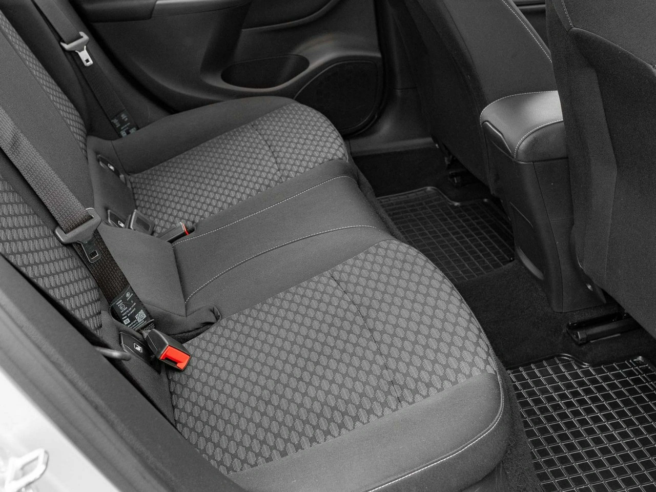 Opel Astra - Zdjęcie 24