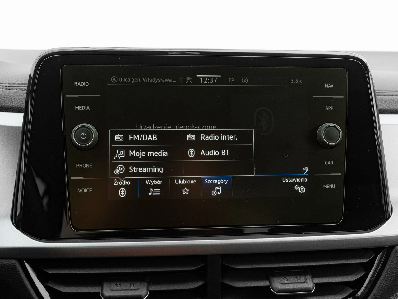 Volkswagen T-Roc - Zdjęcie 19