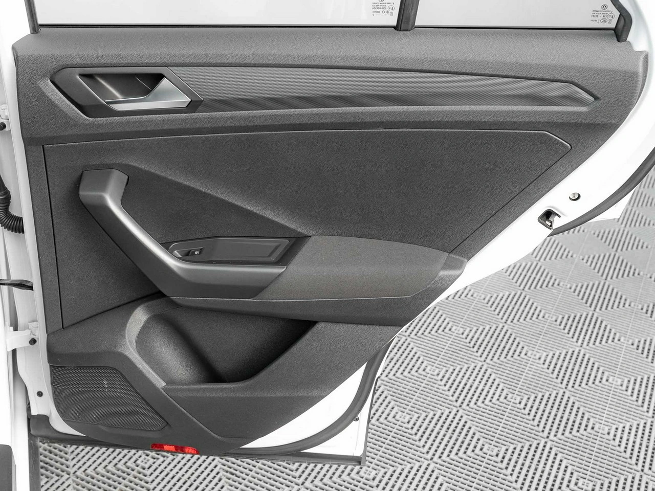 Volkswagen T-Roc - Zdjęcie 29