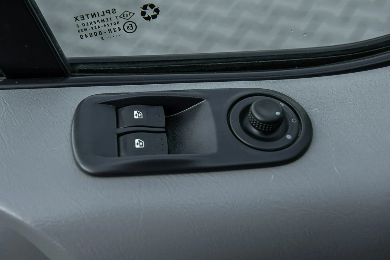 Renault Trafic - Zdjęcie 19