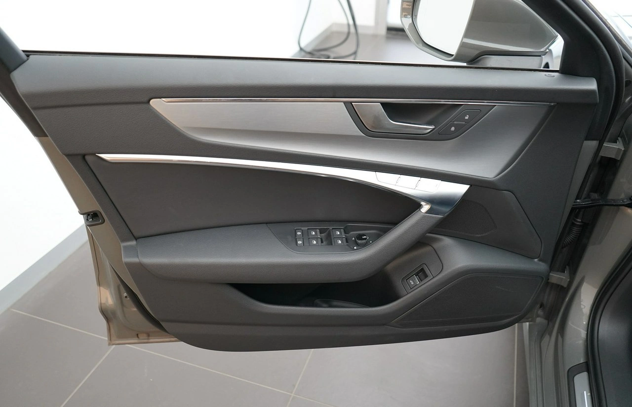 Audi A6 - Zdjęcie 13