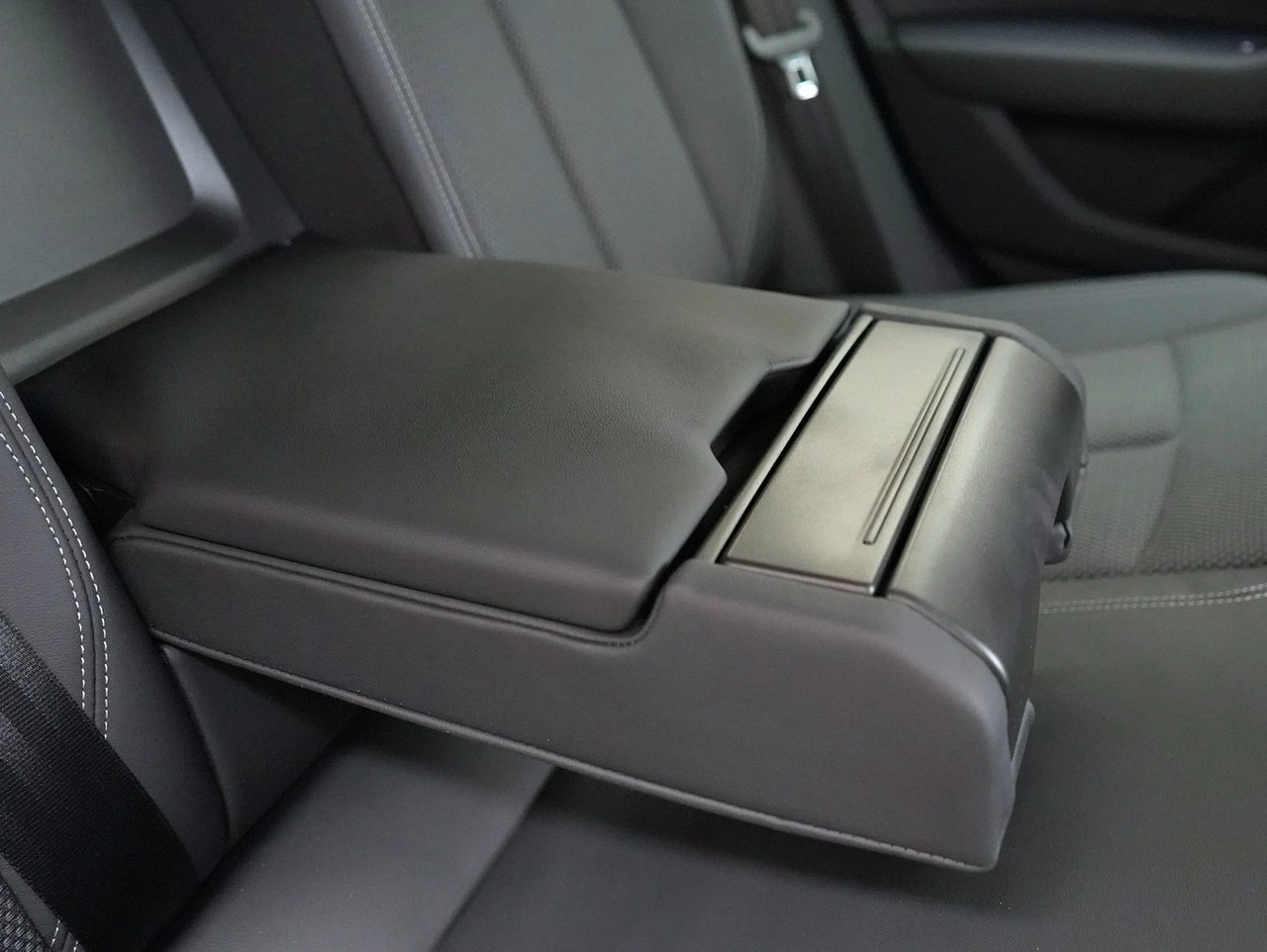 Audi A6 - Zdjęcie 32