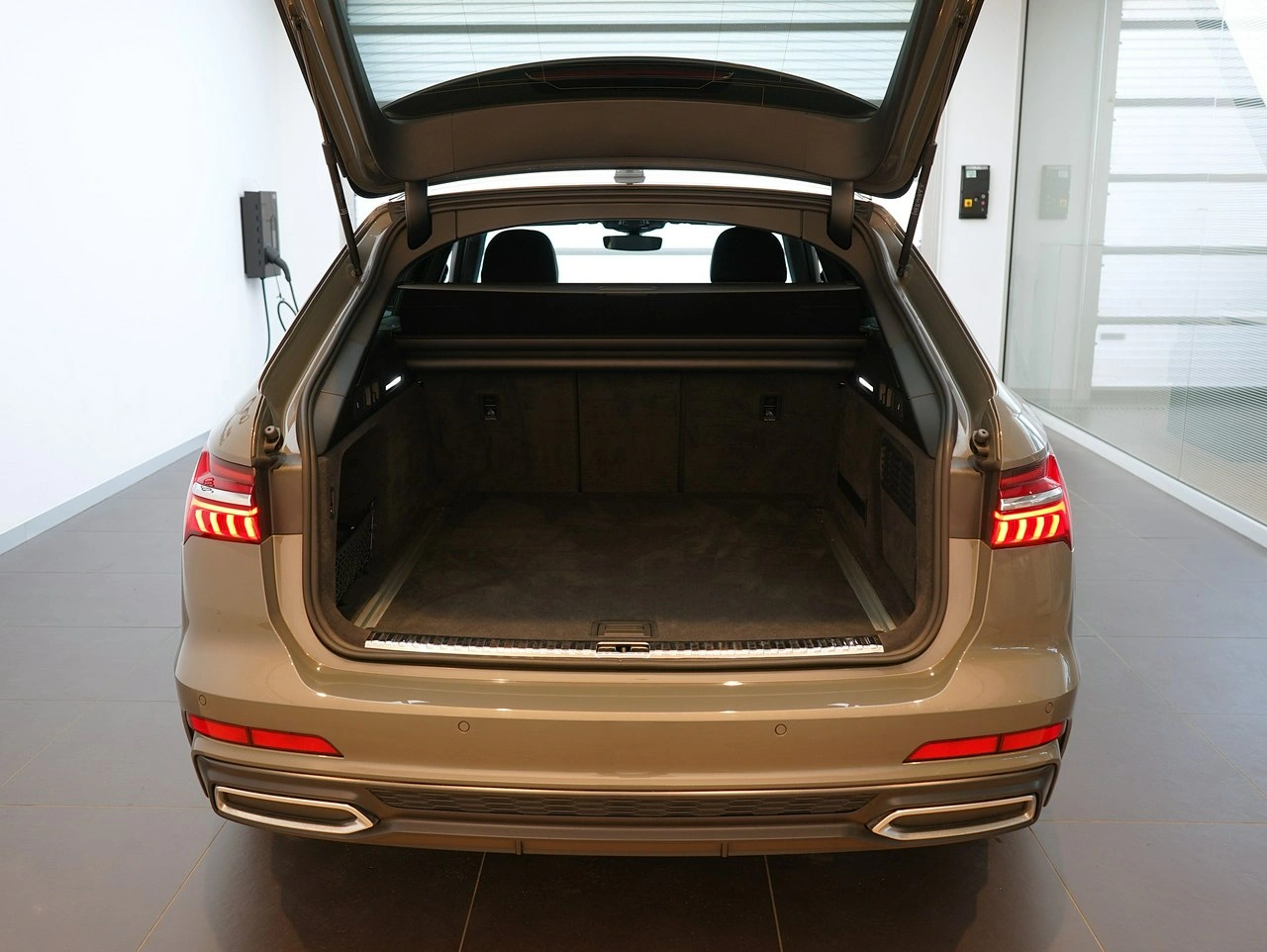 Audi A6 - Zdjęcie 11