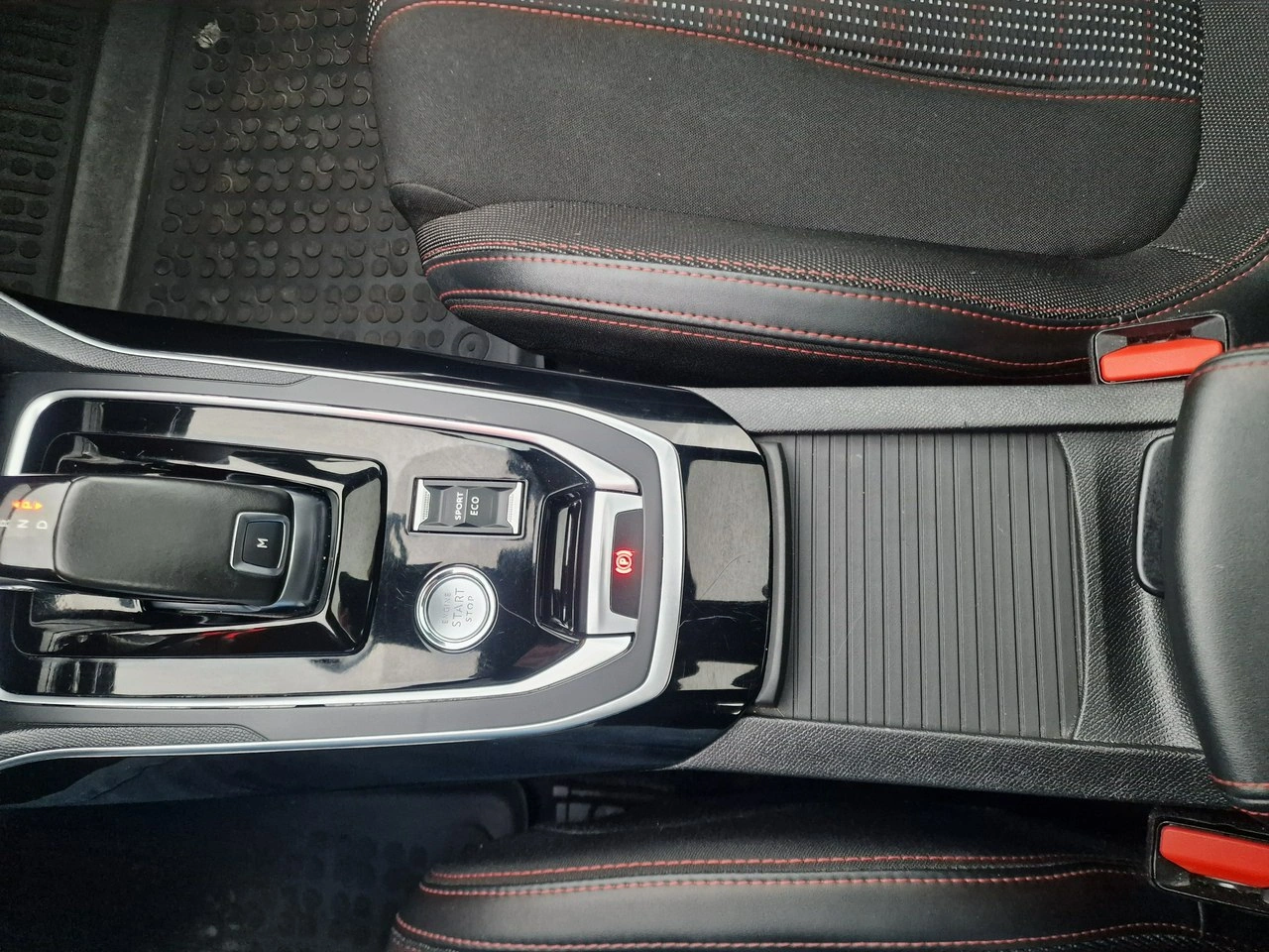 Peugeot 308 - Zdjęcie 29