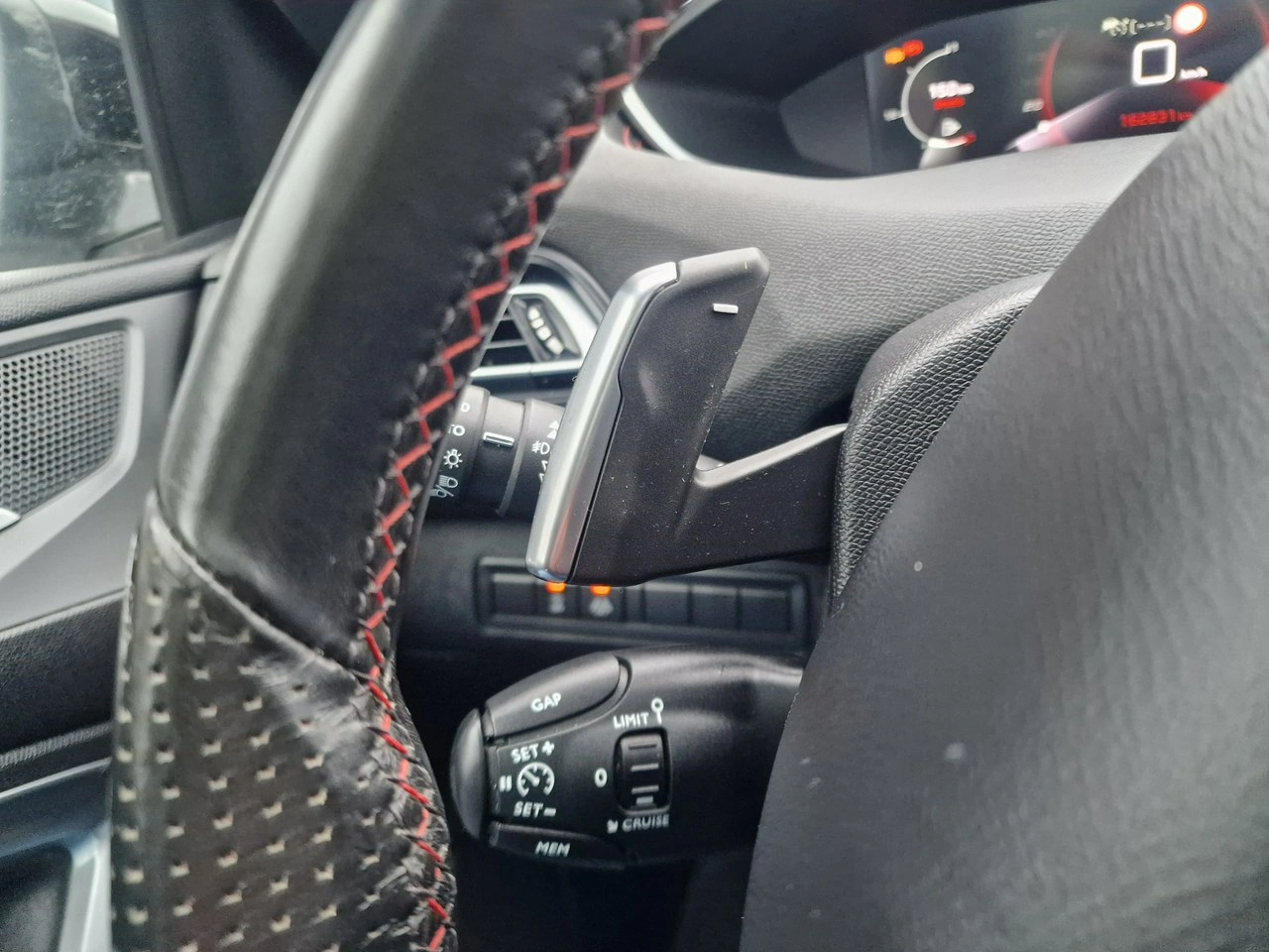 Peugeot 308 - Zdjęcie 31