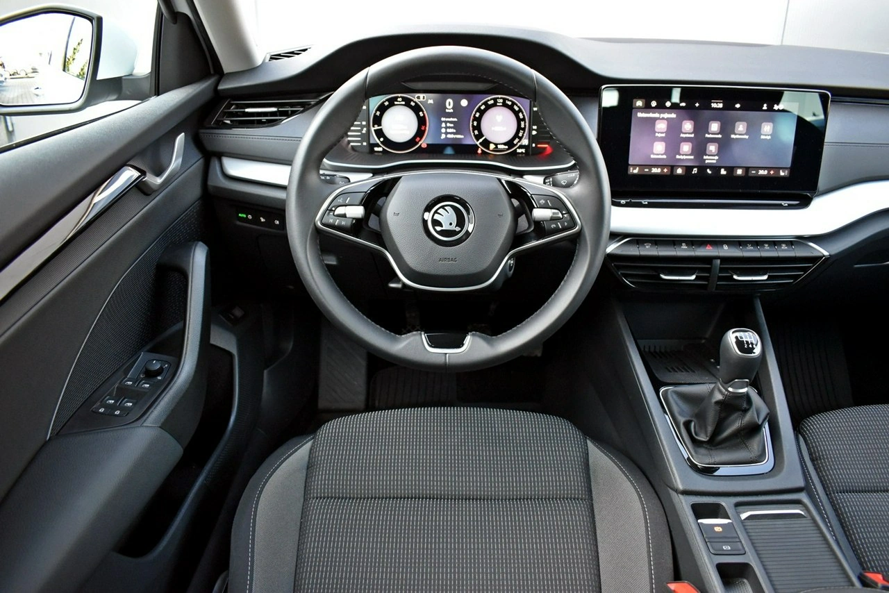 Skoda Octavia - Zdjęcie 13