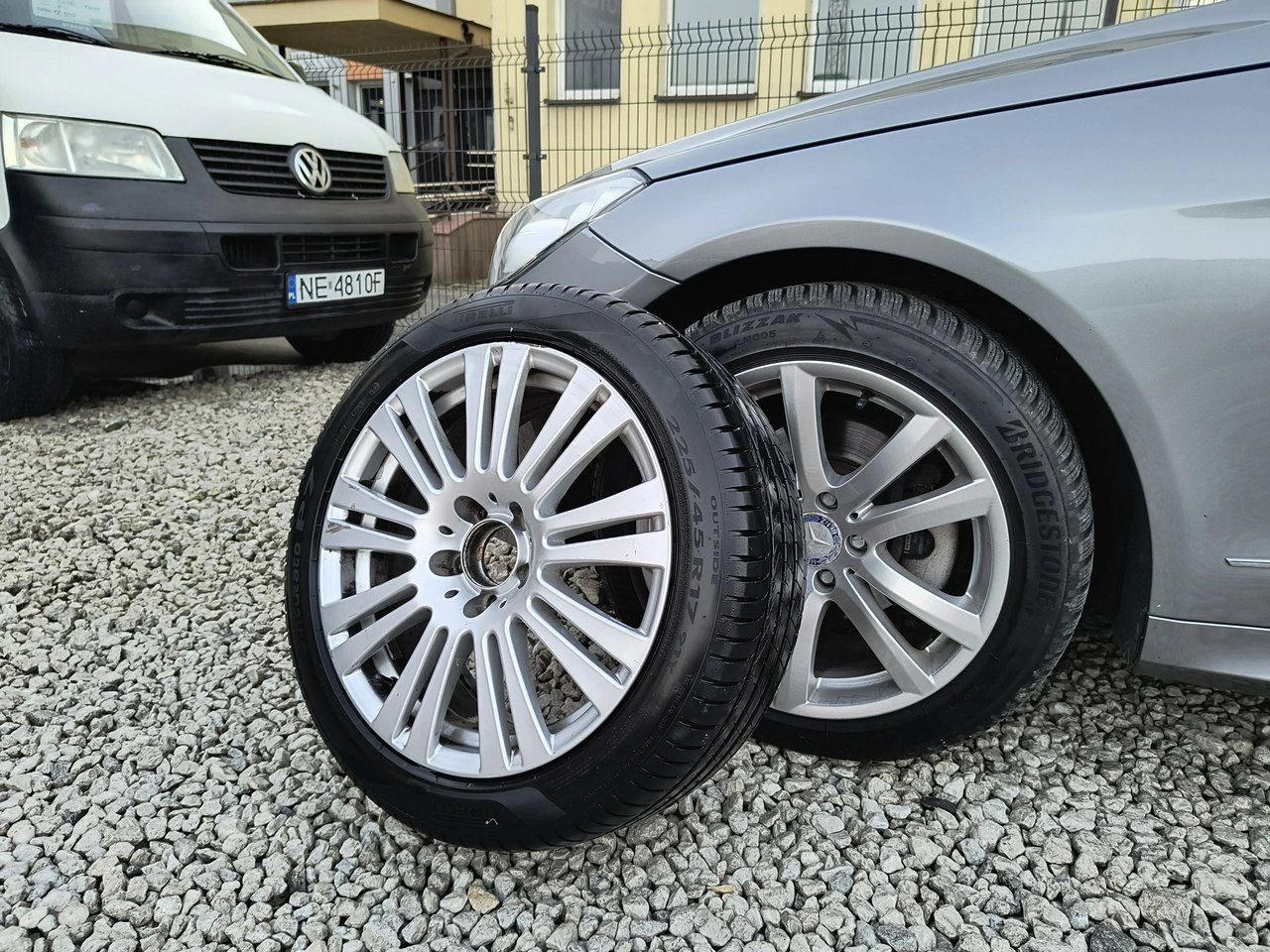 Mercedes E 250 - Zdjęcie 28