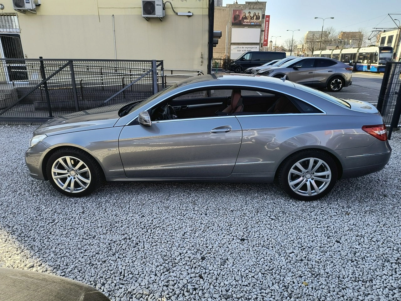 Mercedes E 250 - Zdjęcie 6