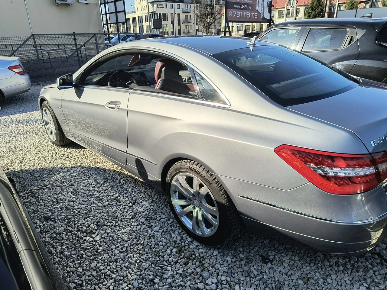 Mercedes E 250 - Zdjęcie 37
