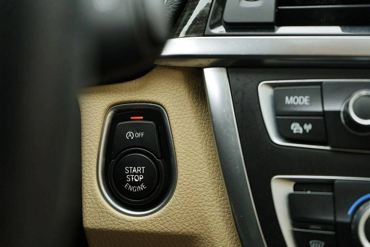 BMW 320 - Zdjęcie 30