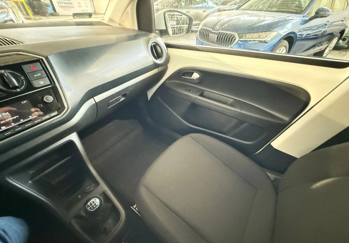 Volkswagen up! - Zdjęcie 25