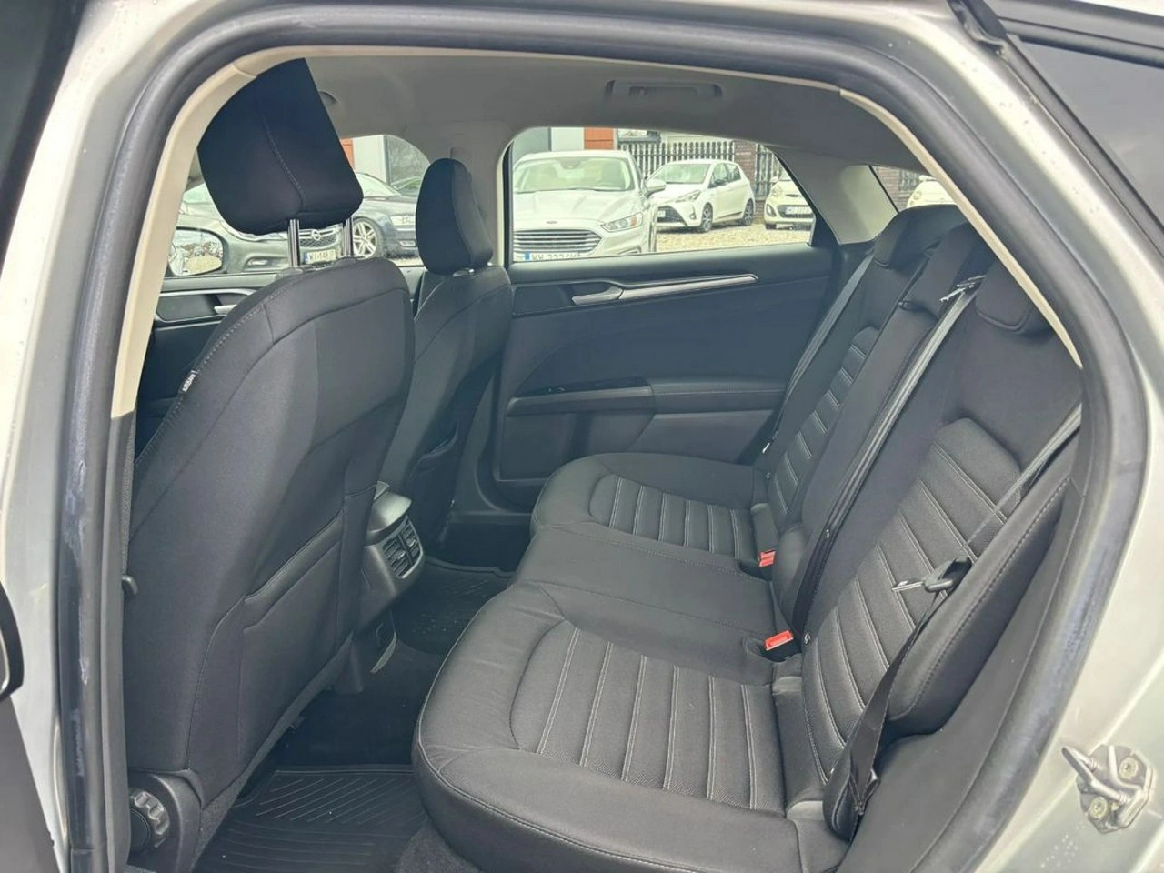 Ford Mondeo - Zdjęcie 26