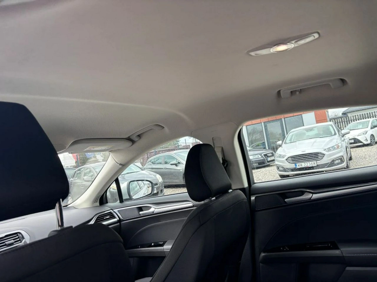 Ford Mondeo - Zdjęcie 27