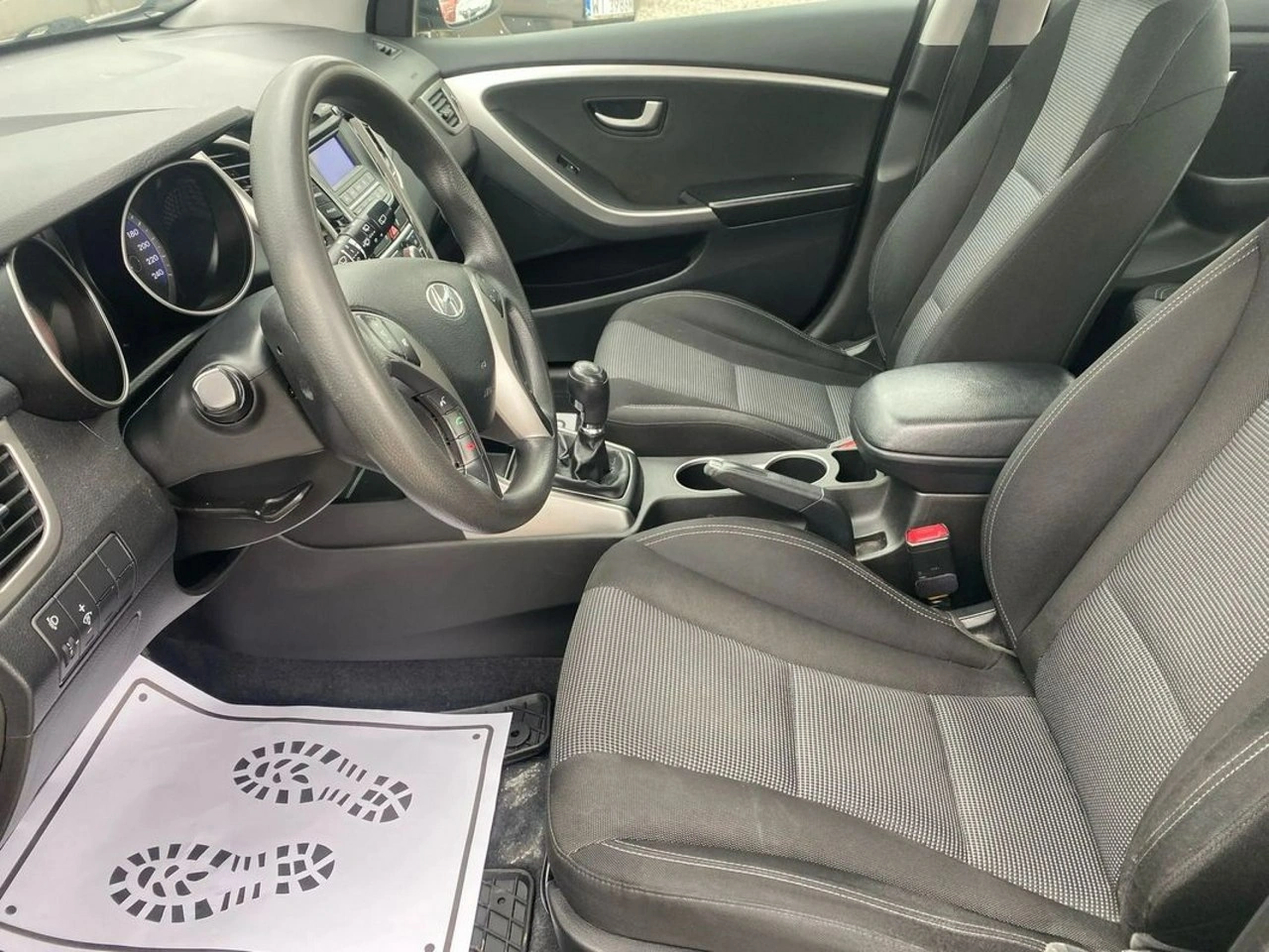 Hyundai i30 - Zdjęcie 13