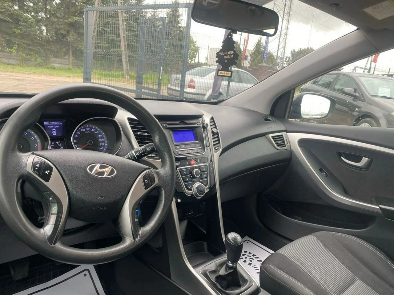 Hyundai i30 - Zdjęcie 14