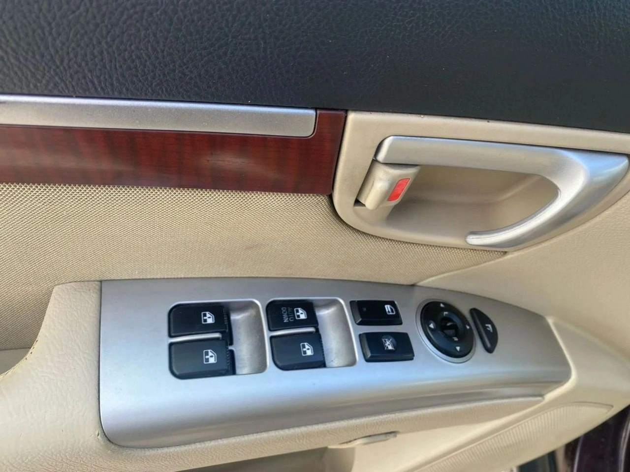 Hyundai Santa Fe - Zdjęcie 12