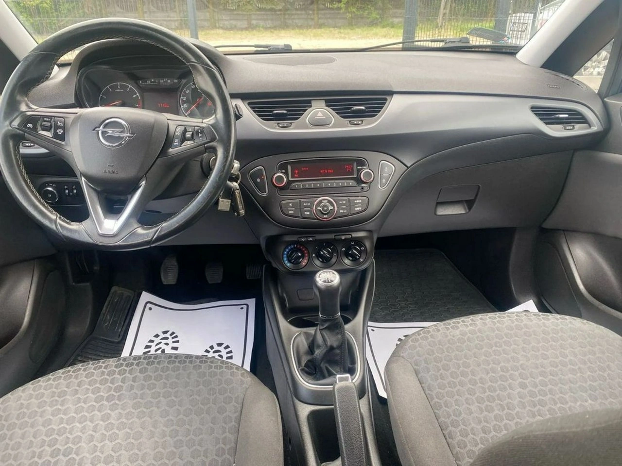 Opel Corsa - Zdjęcie 15