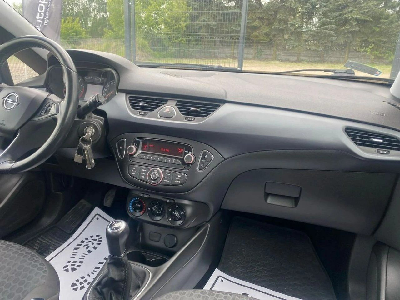 Opel Corsa - Zdjęcie 16