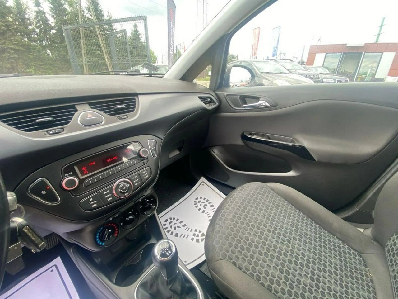 Opel Corsa - Zdjęcie 18