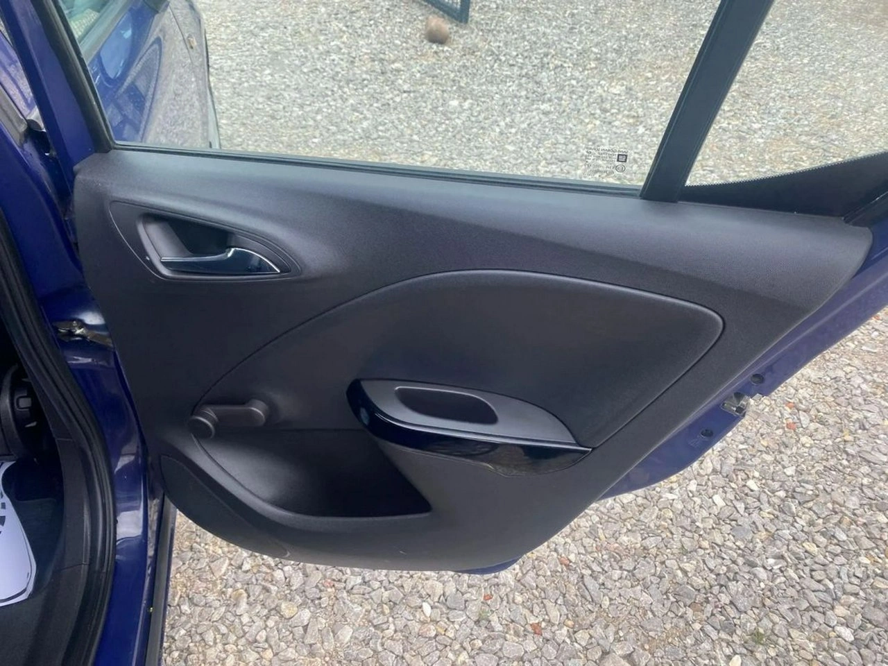 Opel Corsa - Zdjęcie 22