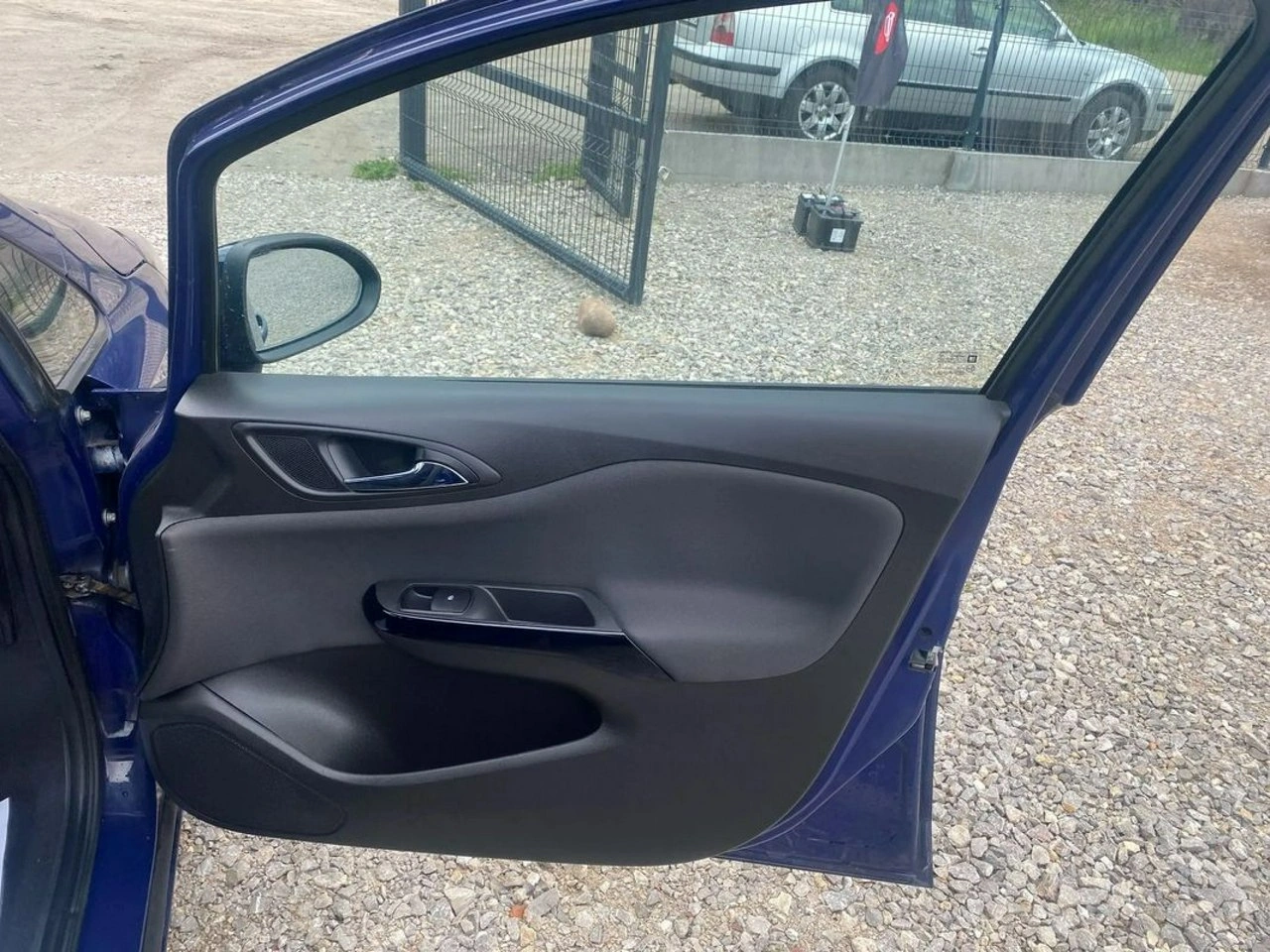Opel Corsa - Zdjęcie 25