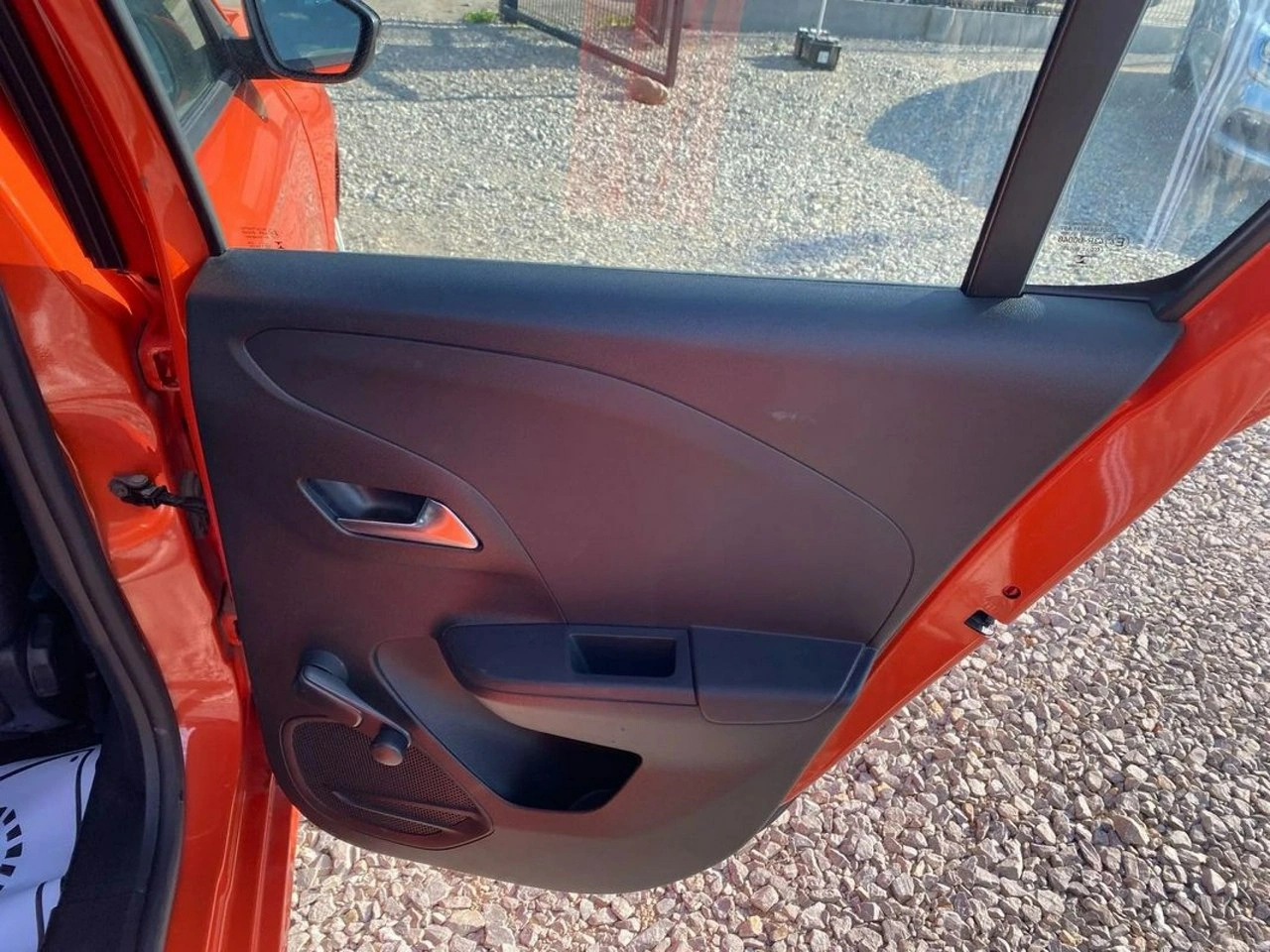 Opel Corsa - Zdjęcie 23