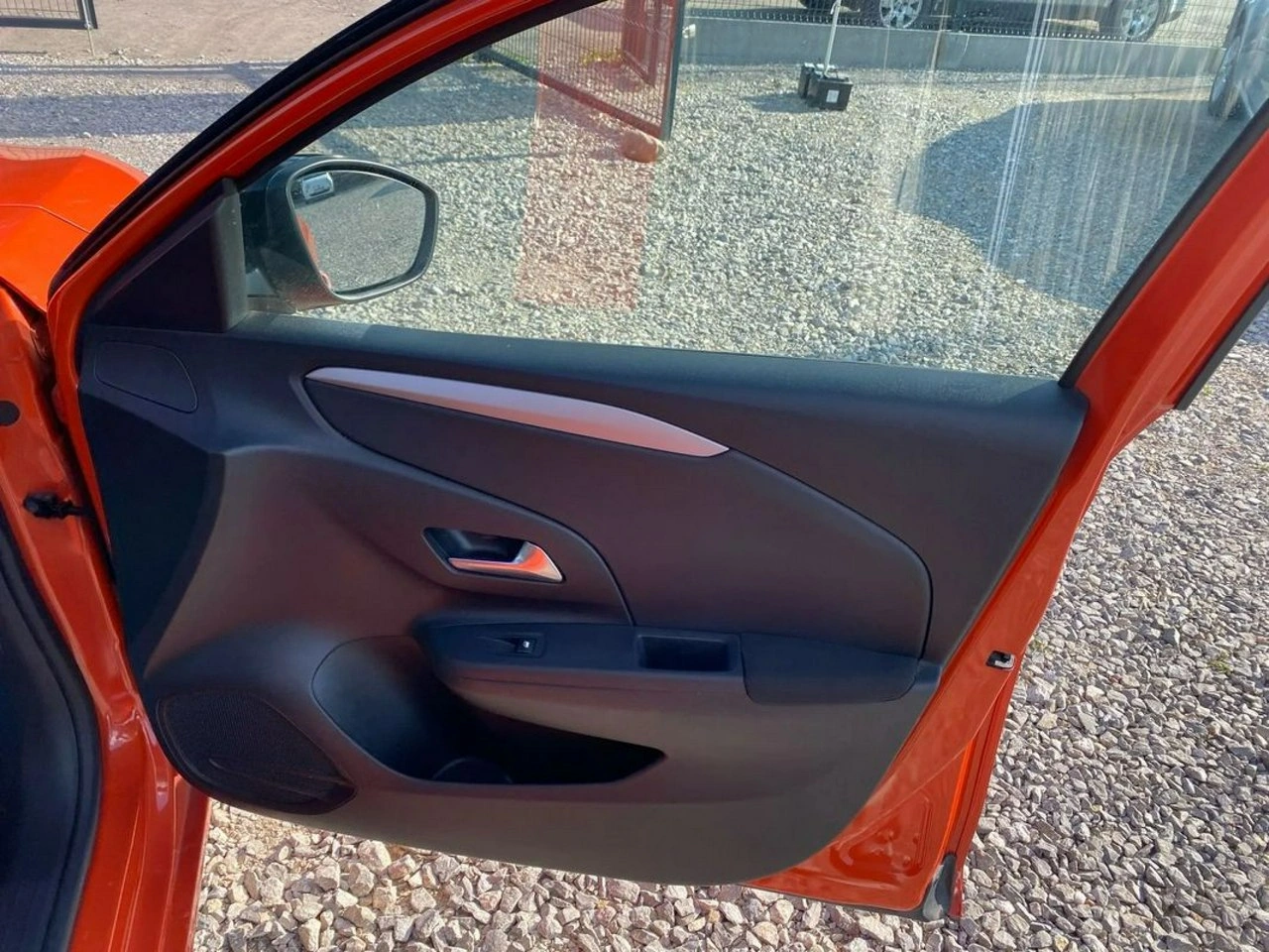 Opel Corsa - Zdjęcie 26