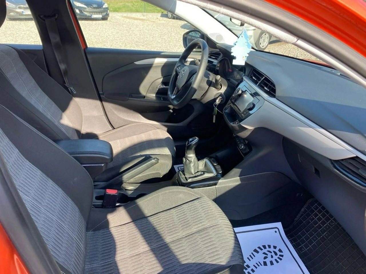 Opel Corsa - Zdjęcie 28