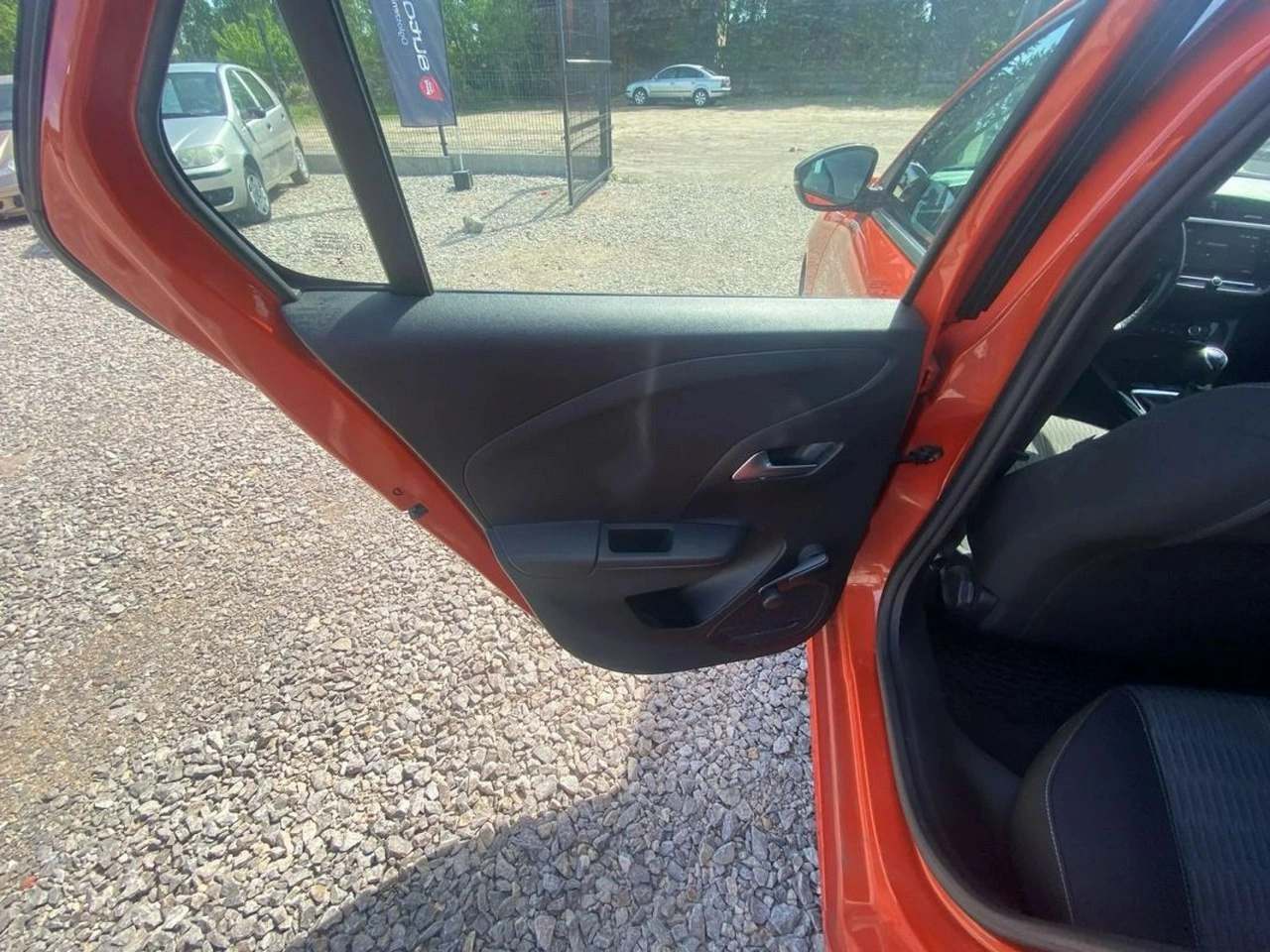 Opel Corsa - Zdjęcie 20