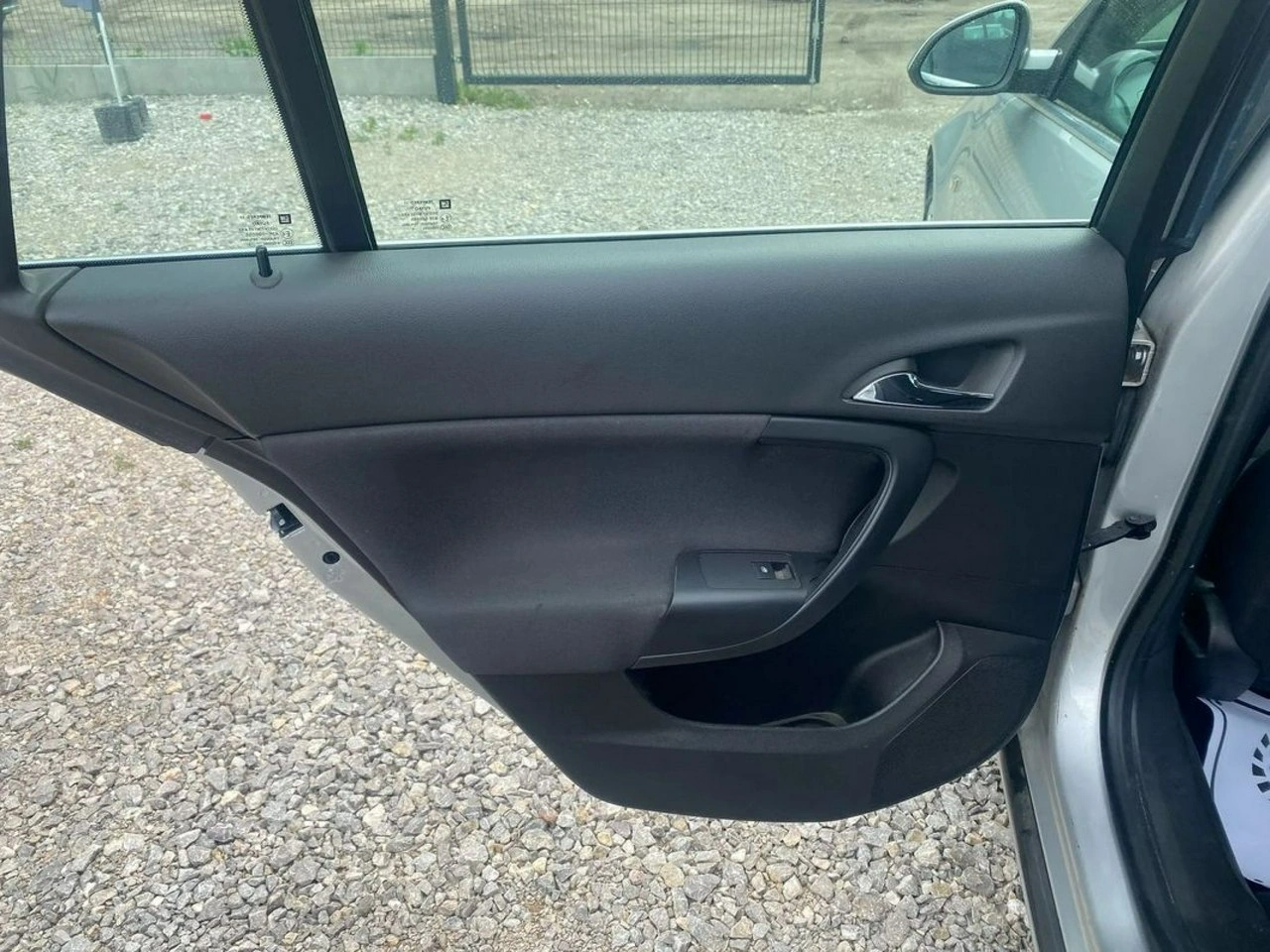 Opel Insignia - Zdjęcie 20