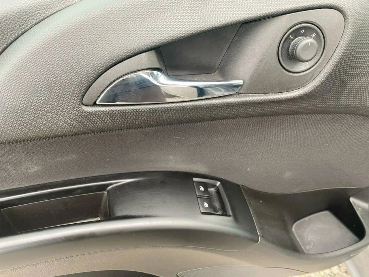 Opel Meriva - Zdjęcie 12